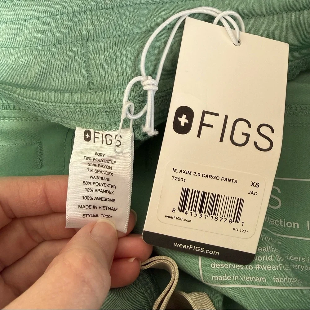 NWT FIGS | 2.0 Axim Cargo Pants Scrubs Technical Collection Green XS